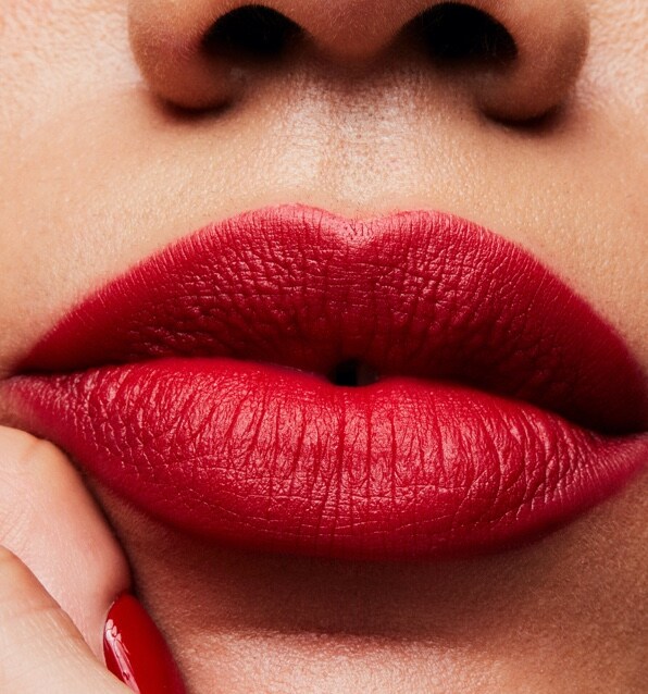 LIPSTICK